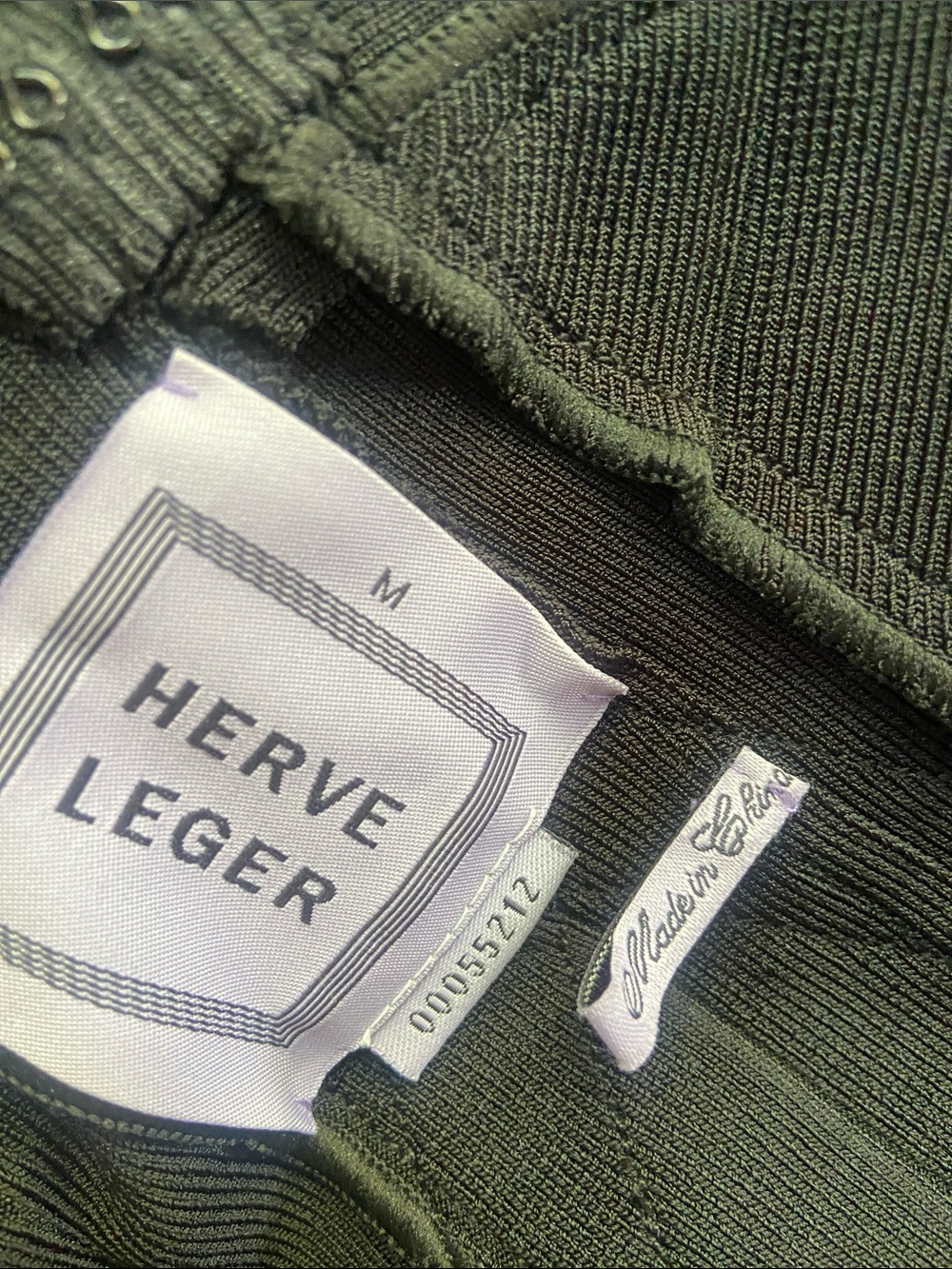 Herve Leger - Picture 4 of 7